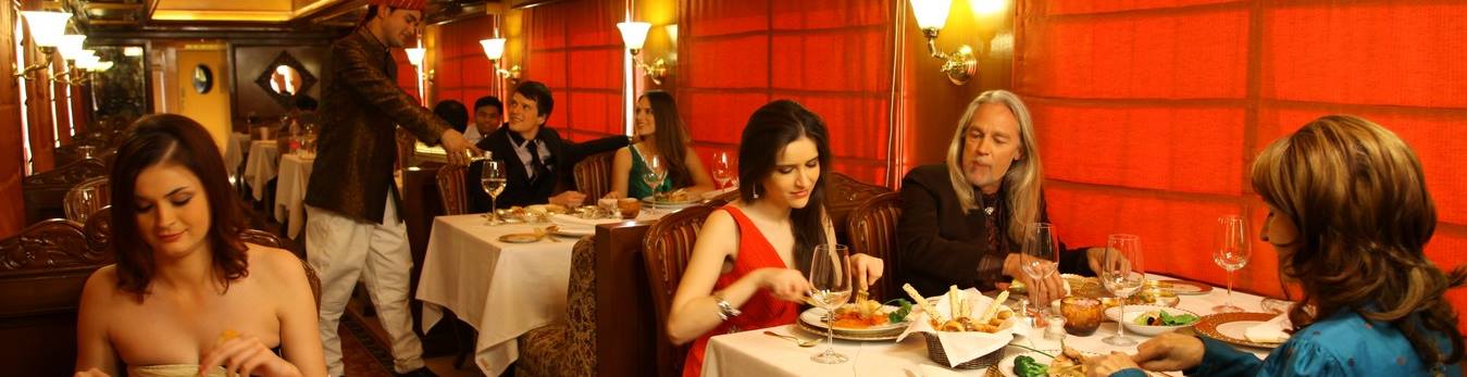 Maharajas Express : Luxury Train