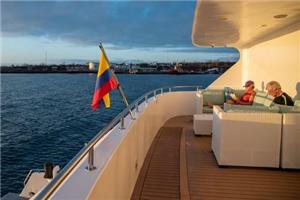 Ecogalaxy -lower deck terrace